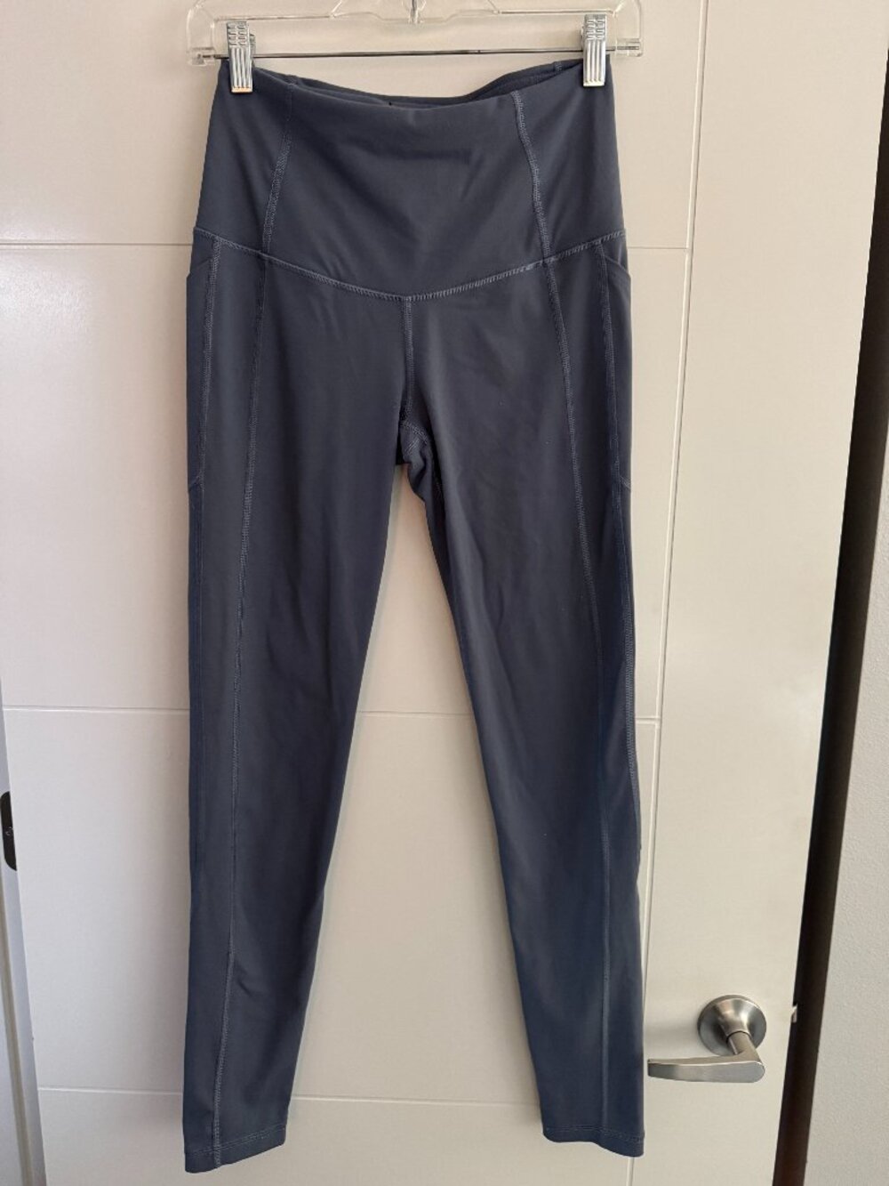 Victoria’s Secret VSX Sport Knockout Tight Leggings